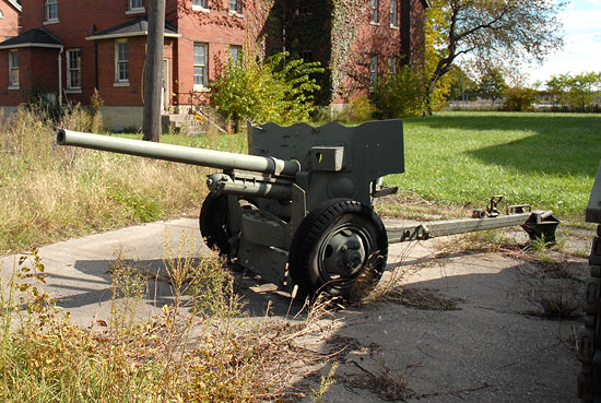 Fort Wayne Detroit WWII Guns