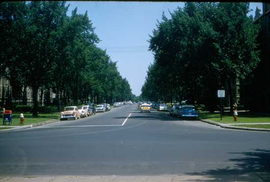 Looking east down W. Chicago Blvd. from Dexter Ave.