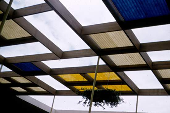 northland_courtyard_shade_canopy_july1955